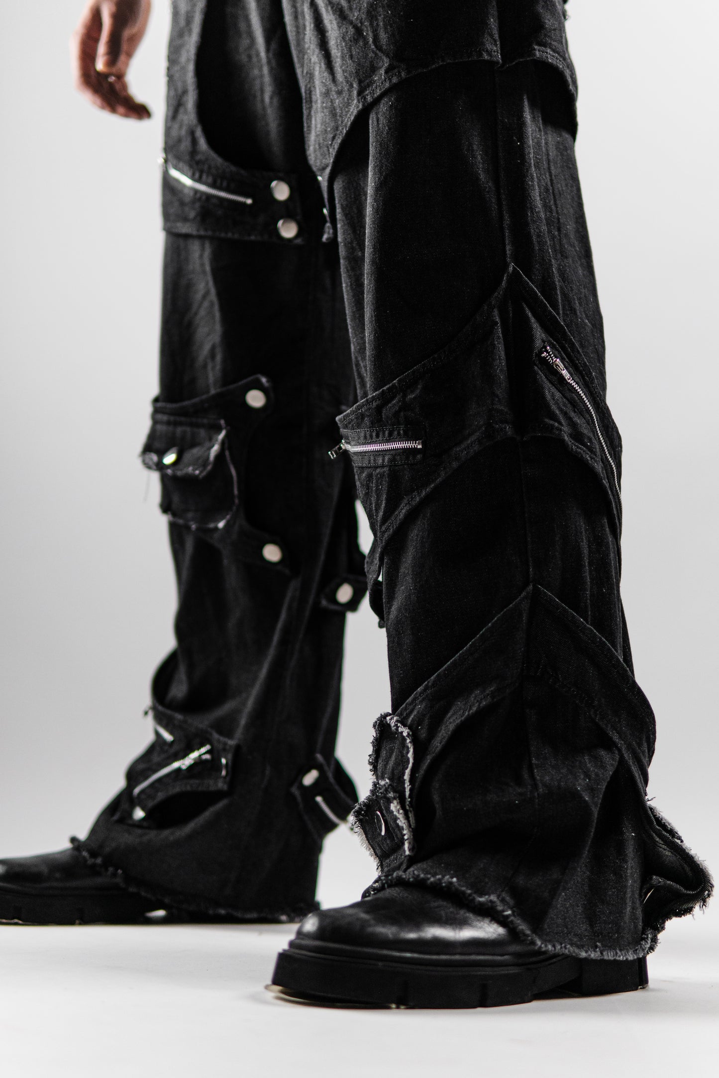 Detachable Pocket Work Denims