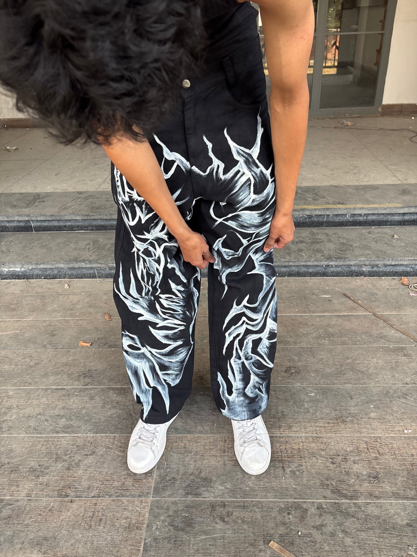 OBSIDIAN ARC – HAND-PAINTED EDITION